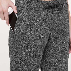 Lululemon On The Fly Pant *28"